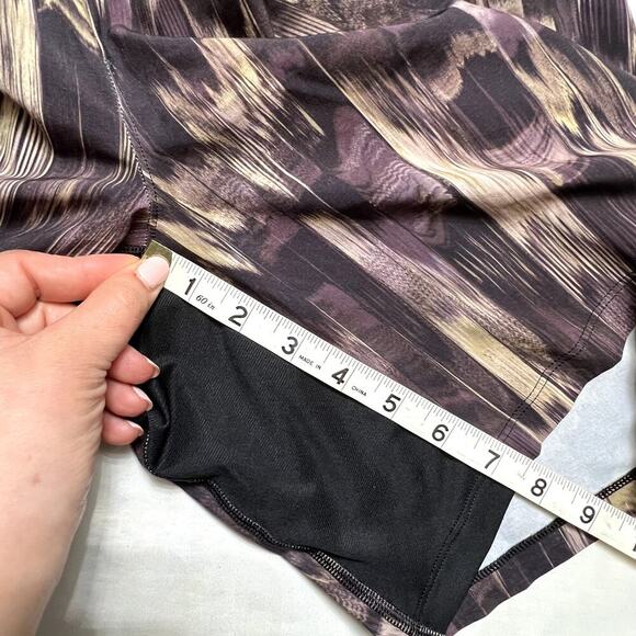 Lululemon Men size Small T.H.E Short 7" Linerless Gold Spice - Picture 6 of 7